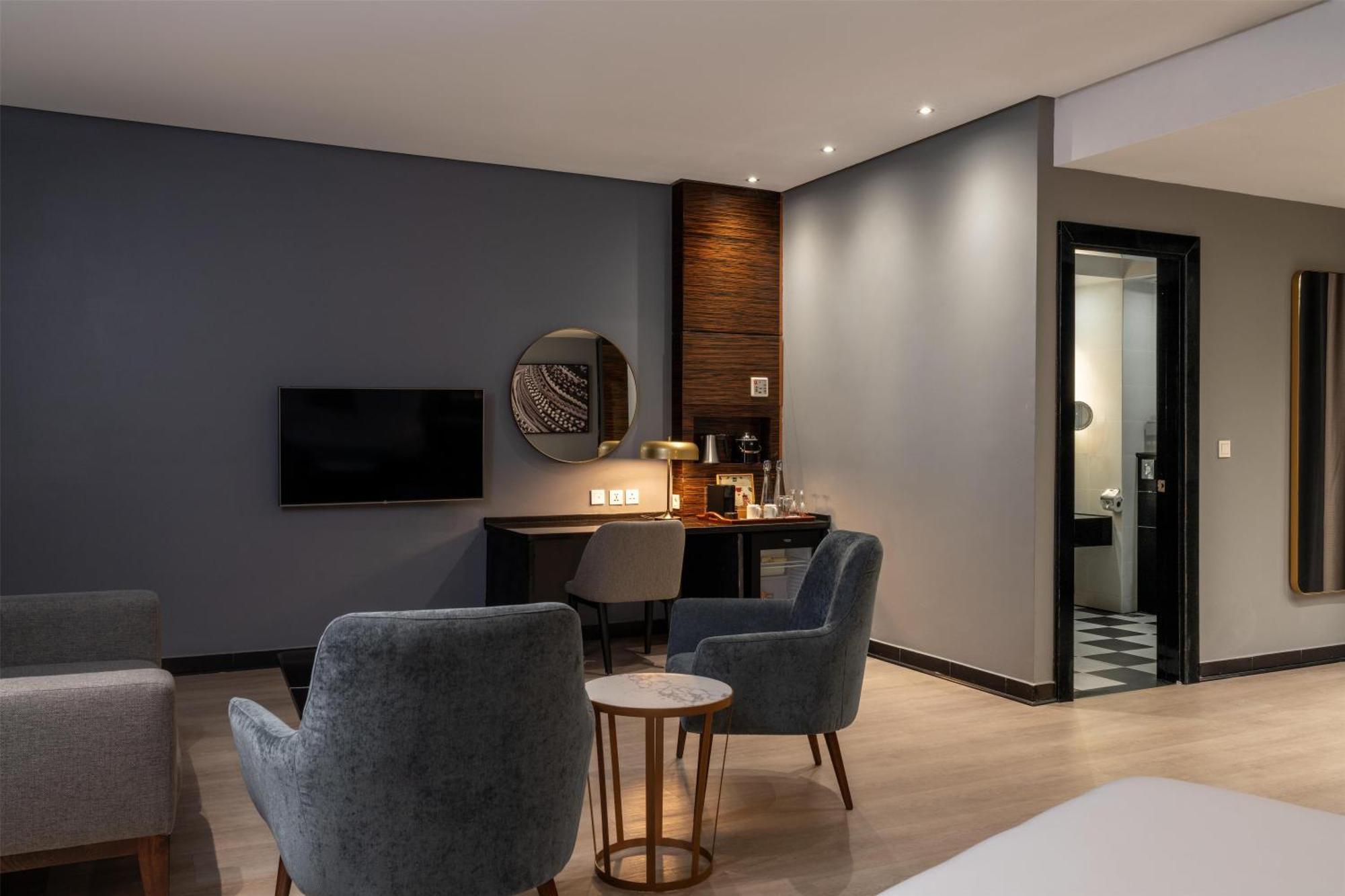 Executive Room