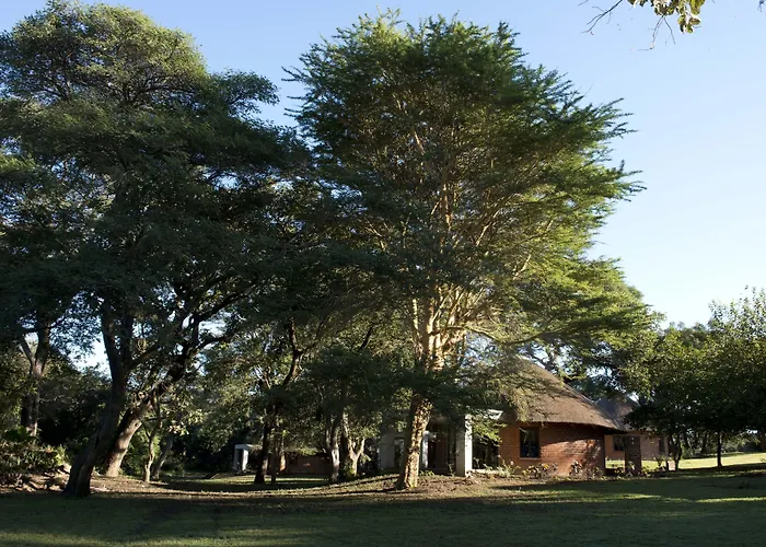 Private villas Lilayi