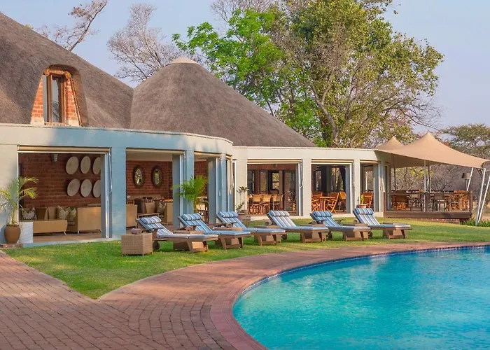 Private villas Lilayi